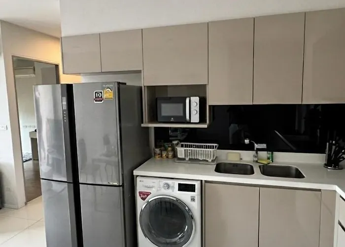 Luxury 2 Bed 2 Bathroom Near Qsncc 400m Mrt *