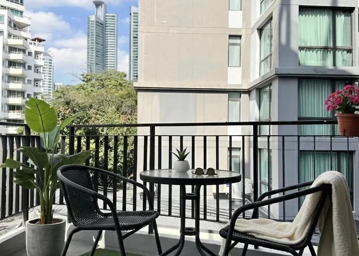 Luxury 2 Bed 2 Bathroom Near Qsncc 400m Mrt * Bangkok